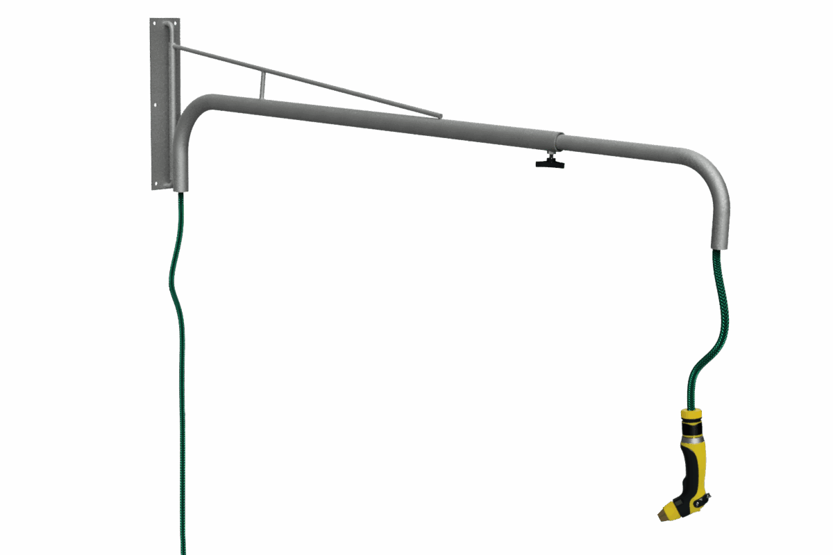 Horse Shower With Swivel Arm